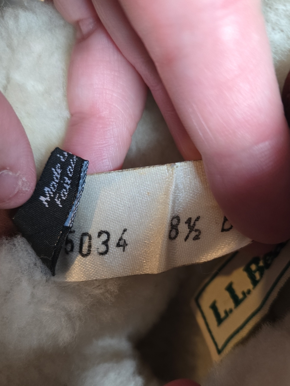 L.L. Bean Vintage Canada North Shearling Lined Oiled Leather Boots -Style 5034 - Picture 11 of 12